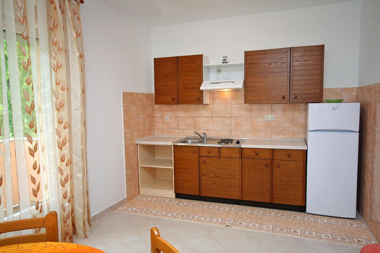 Apartments With A Parking Space Palit, Rab - 5028 المظهر الخارجي الصورة